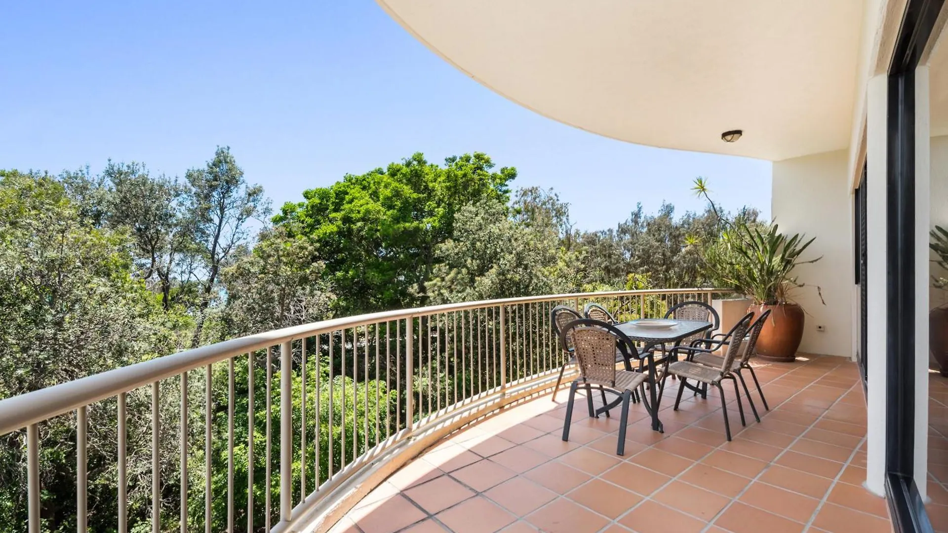Mirra Chana Mooloolaba Aparthotel