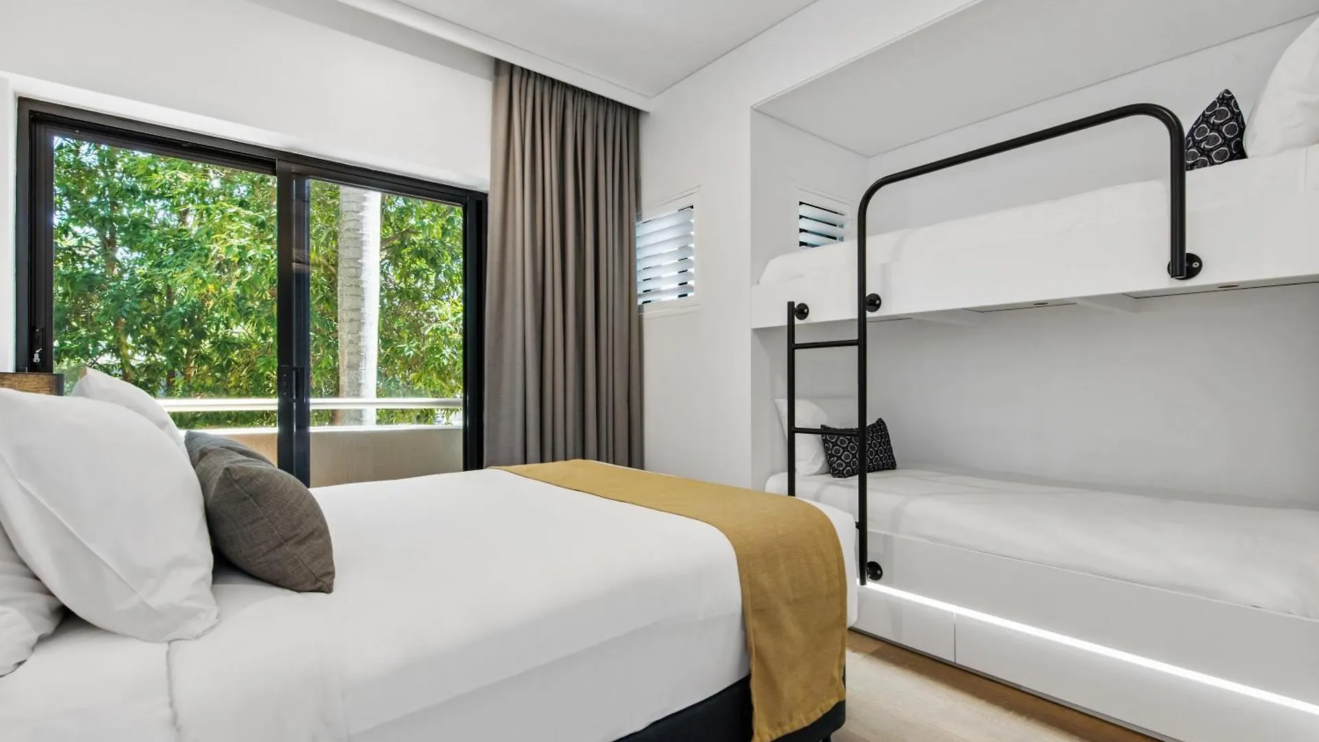 **** Aparthotel Mirra Chana Mooloolaba Australia