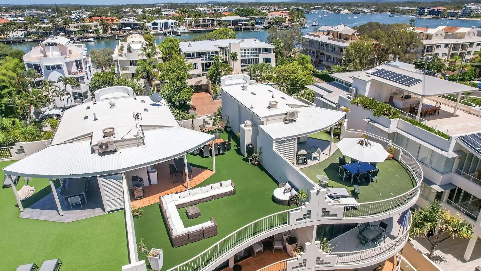 Mirra Chana Mooloolaba